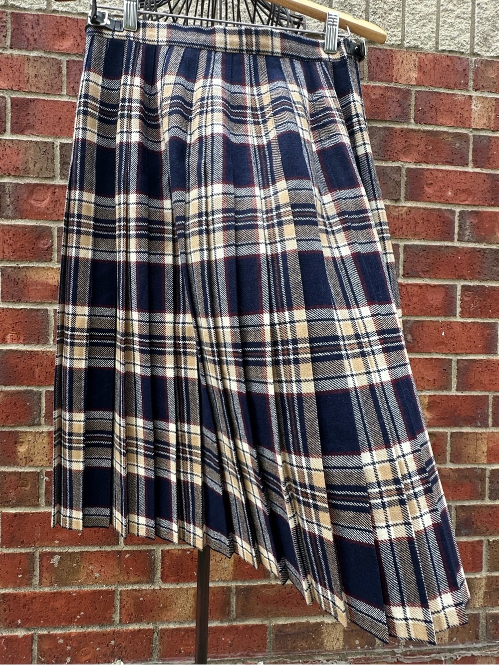 Pitlochry Knitwear Made In Scotland Pure New Wool Tartan Wrap Fringe Skirt Prep - Picture 8 of 16